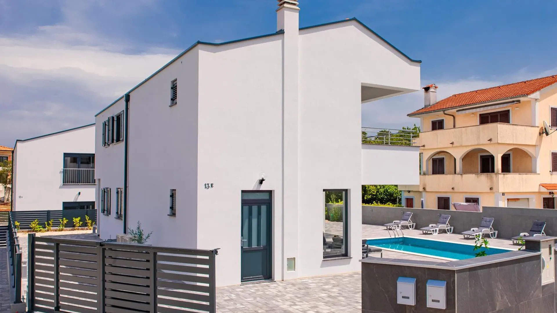 Villa Graefin Malinska 0*,  Croatia
